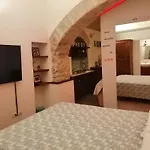Piazza Matteotti 10 *