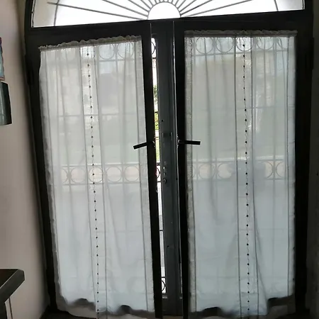 شقة Piazza Matteotti 10 *